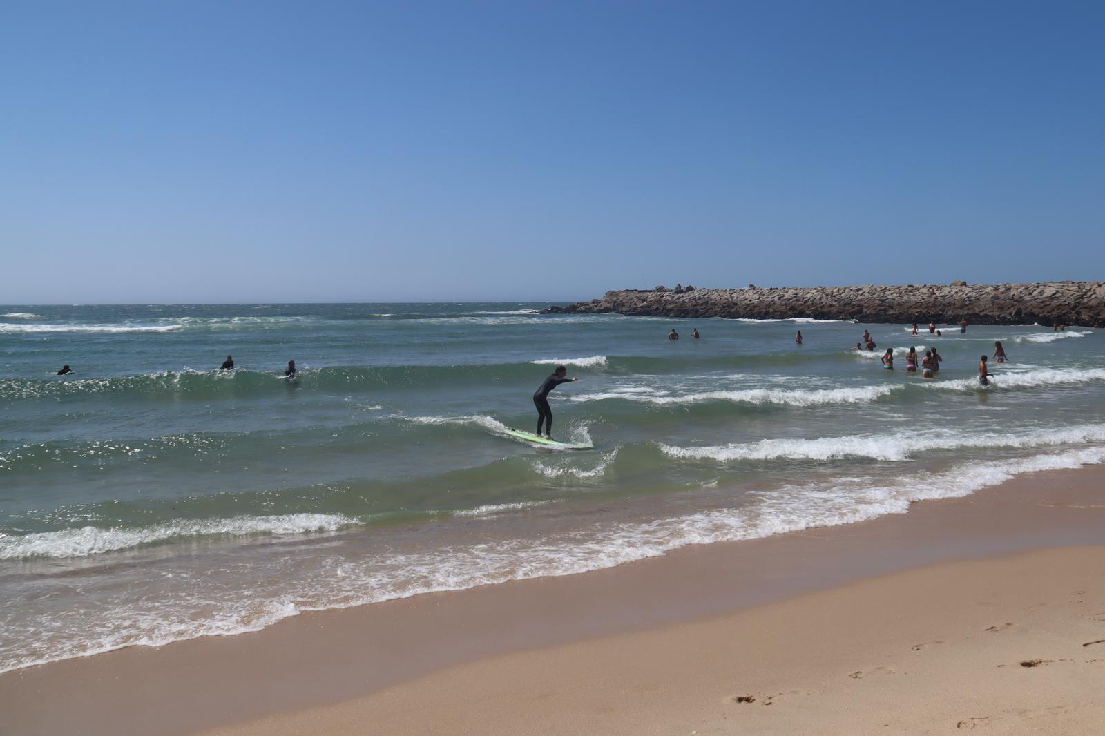 Okira 2 Surf — surf lessons at Aguda Beach, near Porto Portugal
